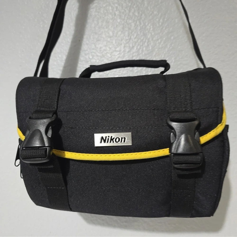 Nikon Camera Bag Adjustable Shoulder Strap Black Yellow Trim